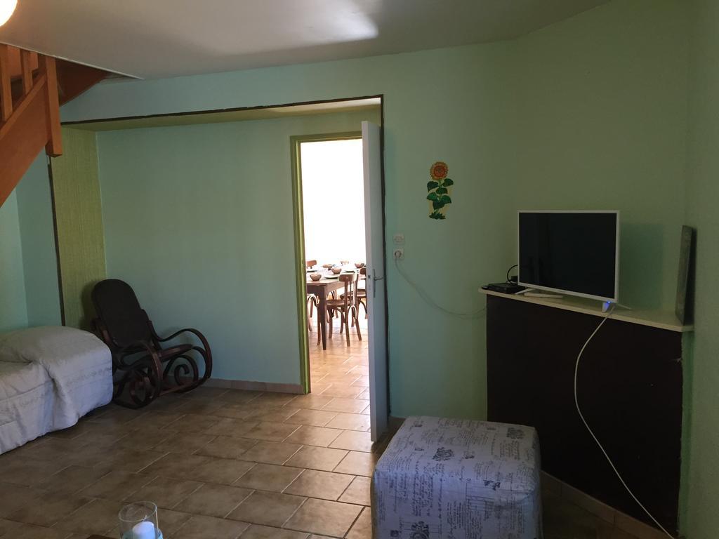 Au Repos De La Blaise Vendégház Kültér fotó