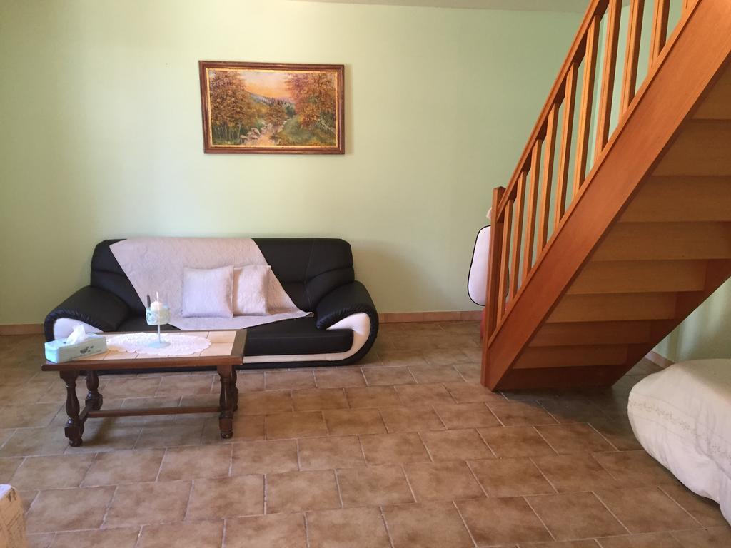Au Repos De La Blaise Vendégház Kültér fotó